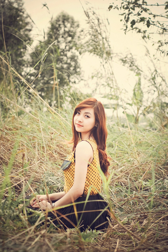 少妇受不了叫来闺蜜